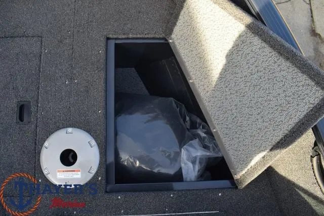 Slide: The Image of Lund 1650 Rebel XL Sport 2024 - 4