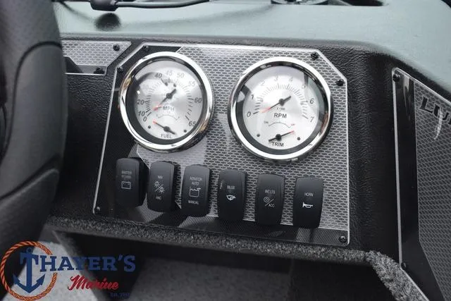 Slide: The Image of Lund 1650 Rebel XL Sport 2024 - 12