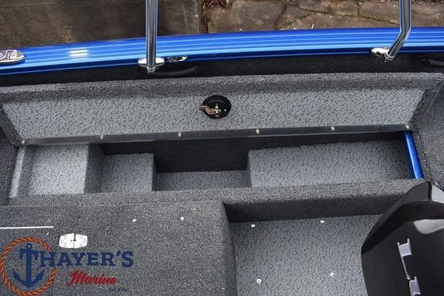 Slide: The Image of Lund 1650 Rebel XL Sport 2024 - 16