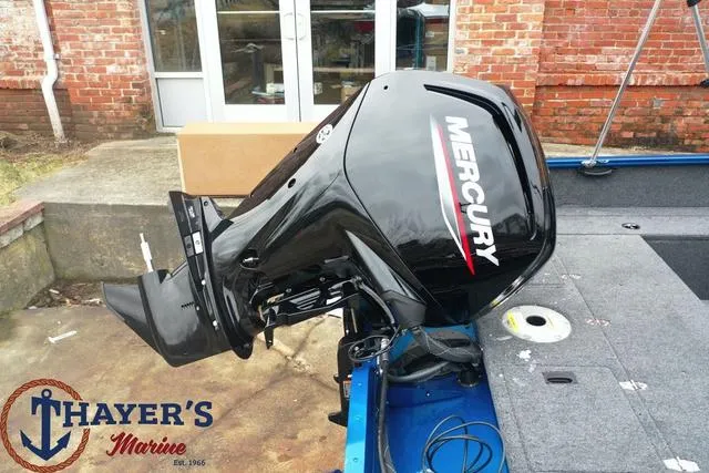 Slide: The Image of Lund 1650 Rebel XL Sport 2024 - 19