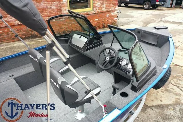 Slide: The Image of Lund 1650 Rebel XL Sport 2024 - 7