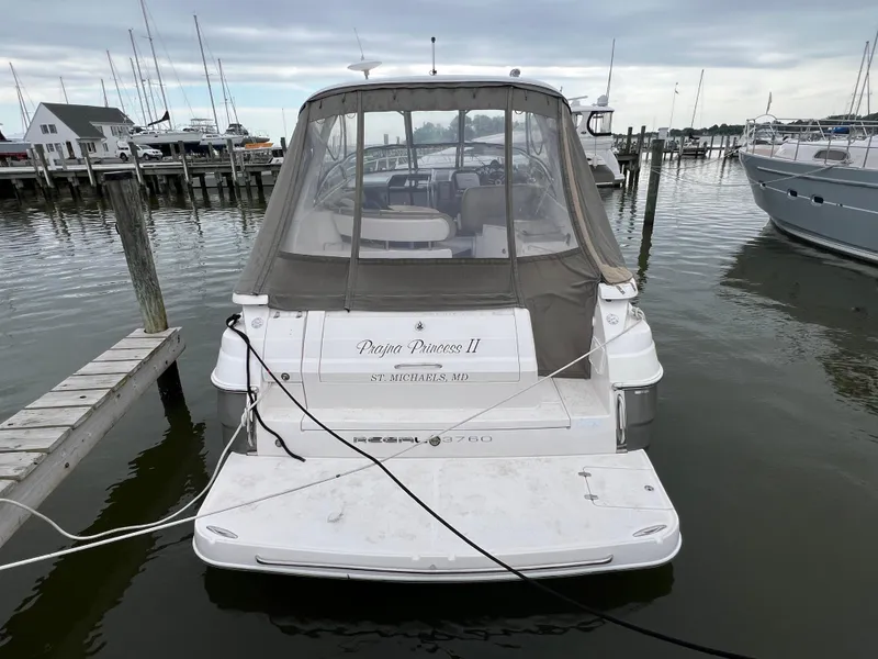 Slide: The Image of Regal 3760 Sportyacht 2010 - 5