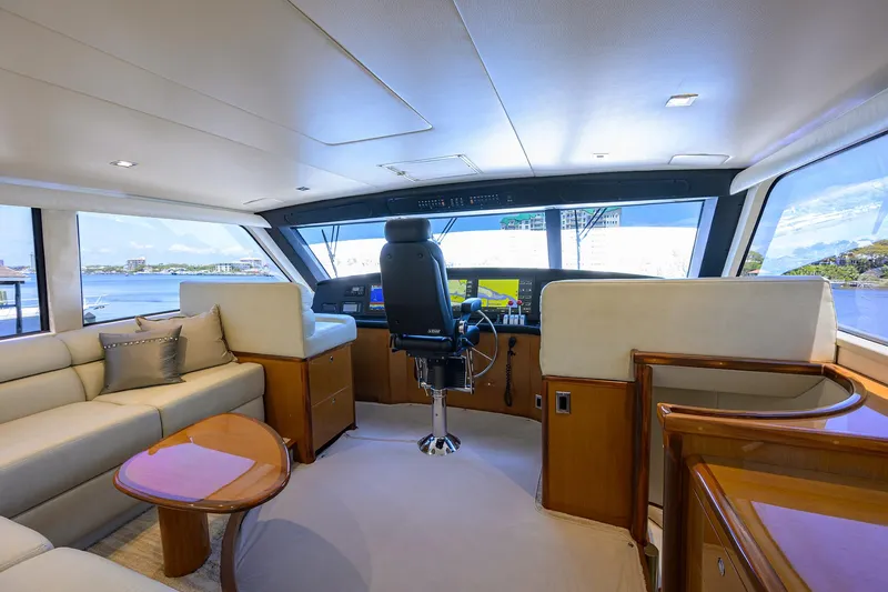 Slide: The Image of Viking 65 Enclosed Bridge w/Tower 2004 - 53