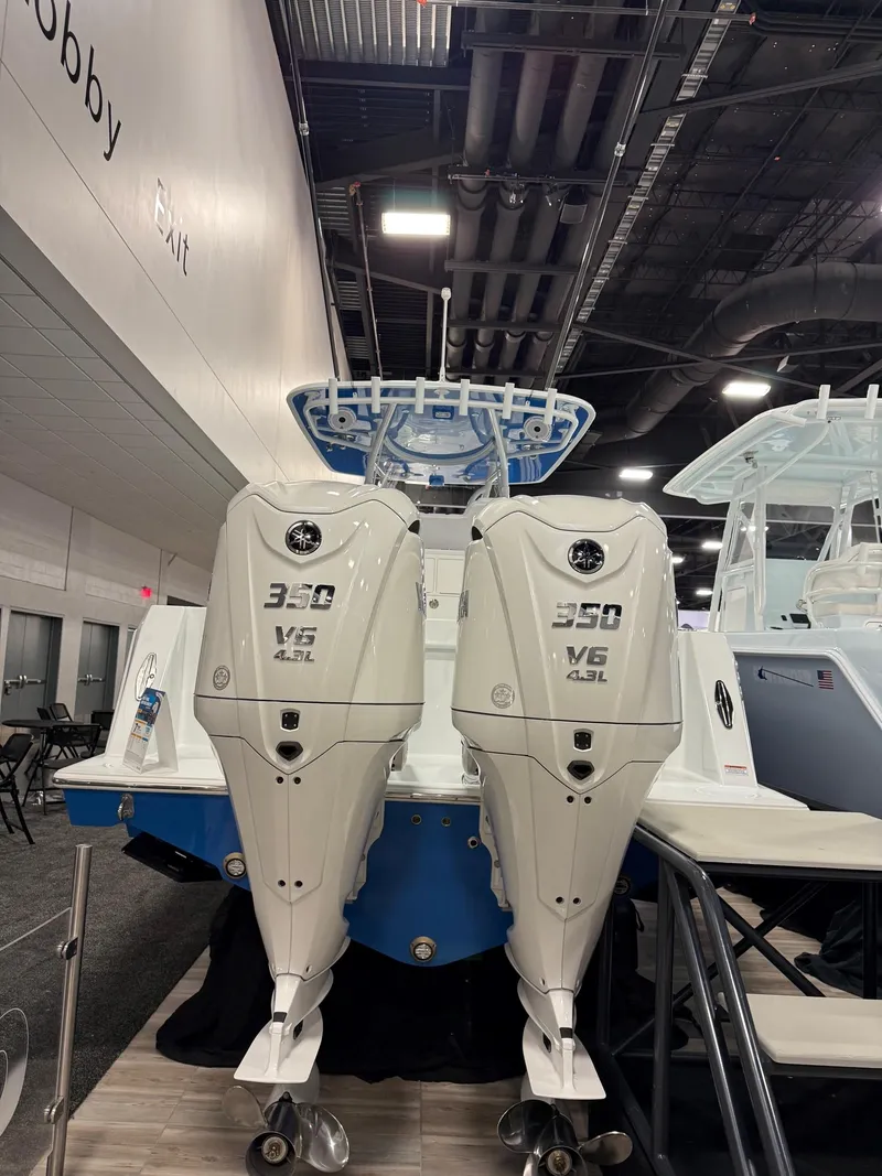 Slide: The Image of Contender 32 ST 2025 - 4