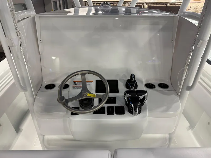 Slide: The Image of Contender 32 ST 2025 - 5