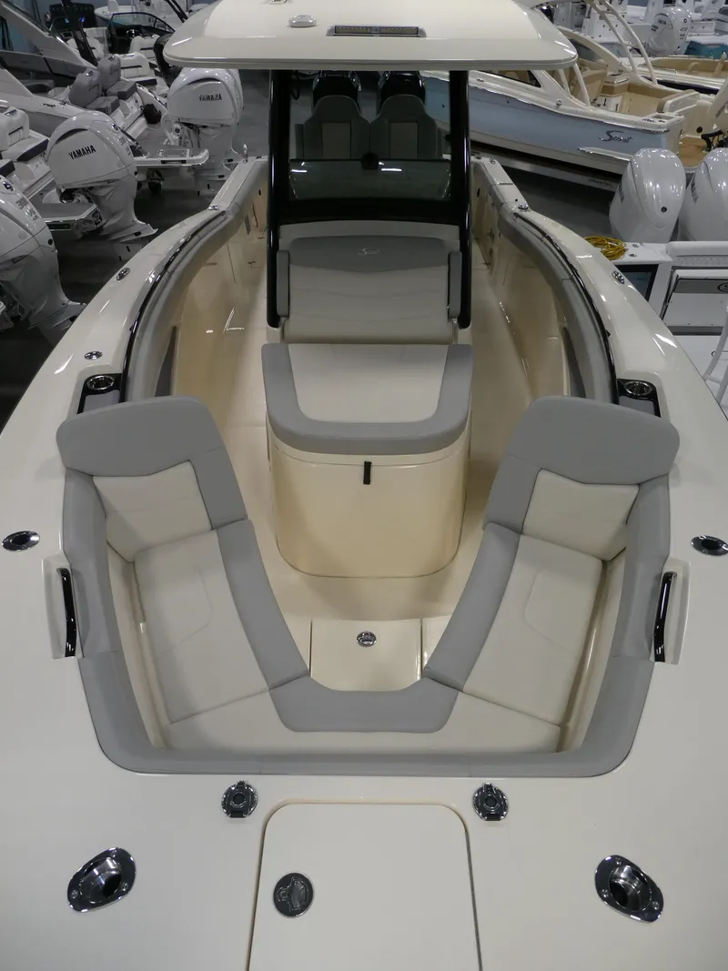 Slide: The Image of Scout 305 LXF 2024 - 55