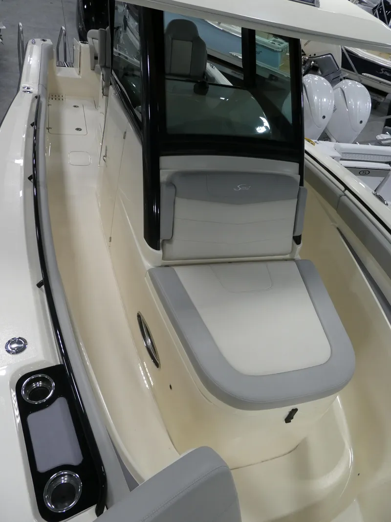 Slide: The Image of Scout 305 LXF 2024 - 56