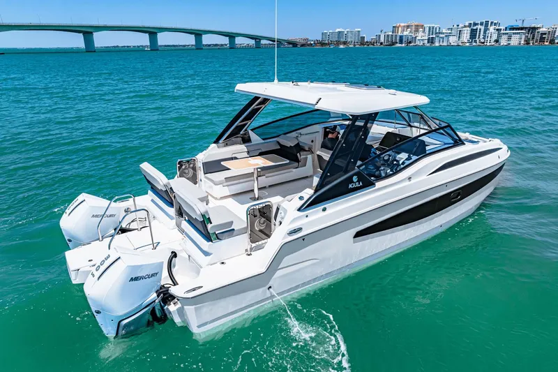 Slide: The Image of Aquila 32 Sport 2024 - 1
