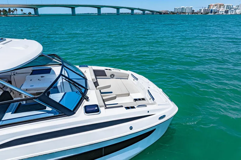 Slide: The Image of Aquila 32 Sport 2024 - 12