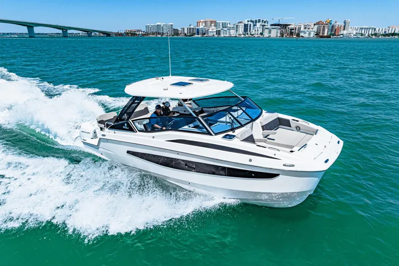 Slide: The Image of Aquila 32 Sport 2024 - 14