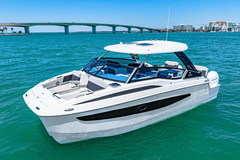 Slide: The Image of Aquila 32 Sport 2024 - 25