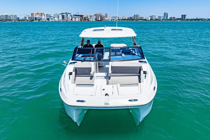 Slide: The Image of Aquila 32 Sport 2024 - 27