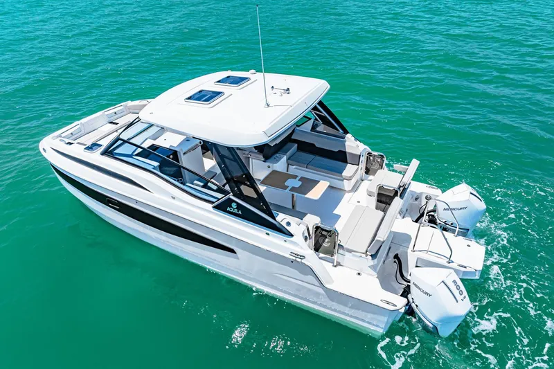 Slide: The Image of Aquila 32 Sport 2024 - 29