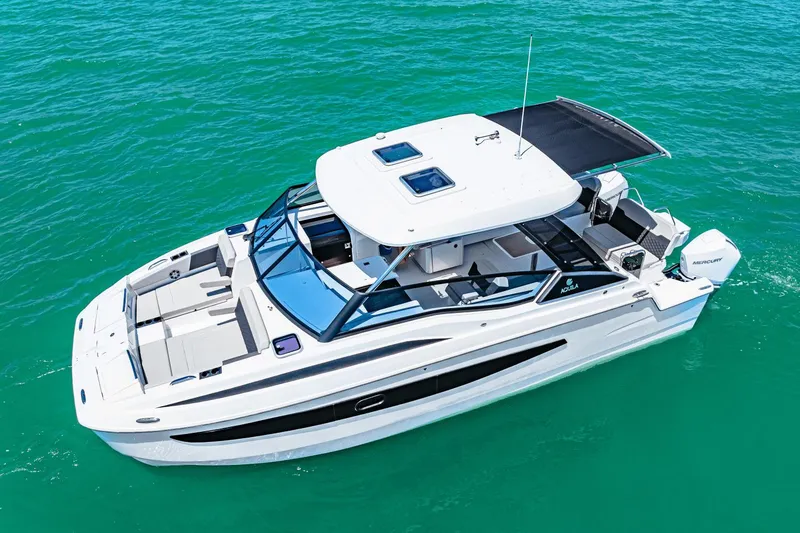 Slide: The Image of Aquila 32 Sport 2024 - 31