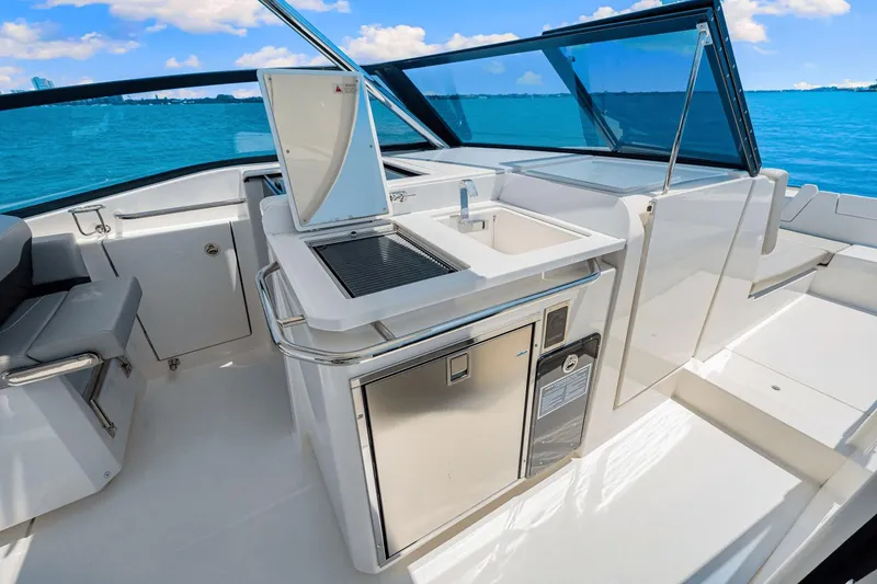 Slide: The Image of Aquila 32 Sport 2024 - 46