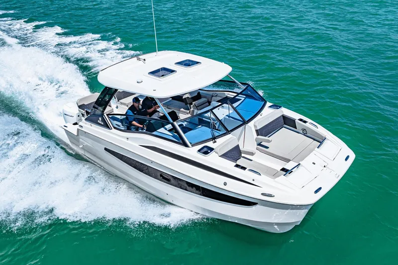 Slide: The Image of Aquila 32 Sport 2024 - 61