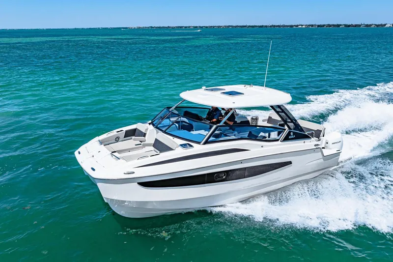Slide: The Image of Aquila 32 Sport 2024 - 65