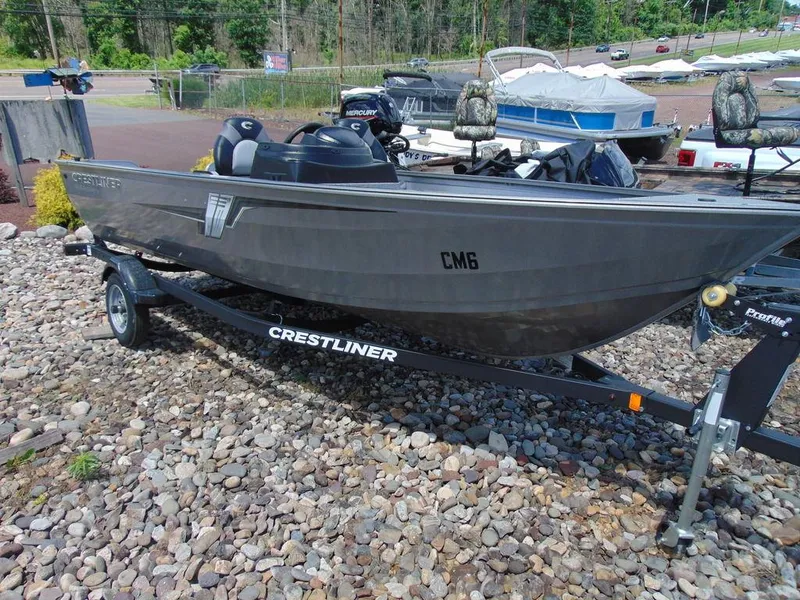 Slide: The Image of Crestliner 1650 Discovery SC 2024 - 1