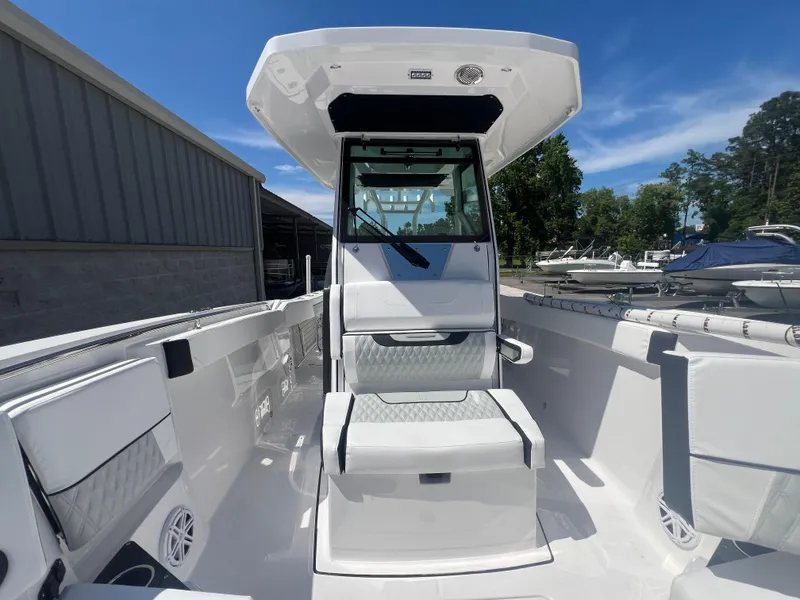 Slide: The Image of 2024 Blackfin 272 CC center console boat with seating and storage. - 9