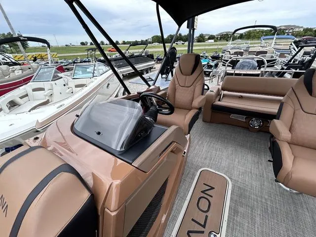 Slide: The Image of Avalon Catalina Versatile Rear Bench PLATINUM 25 FT 2024 - 10