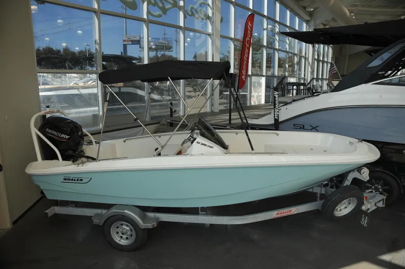 Slide: The Image of Boston Whaler 160 Super Sport 2025 - 0