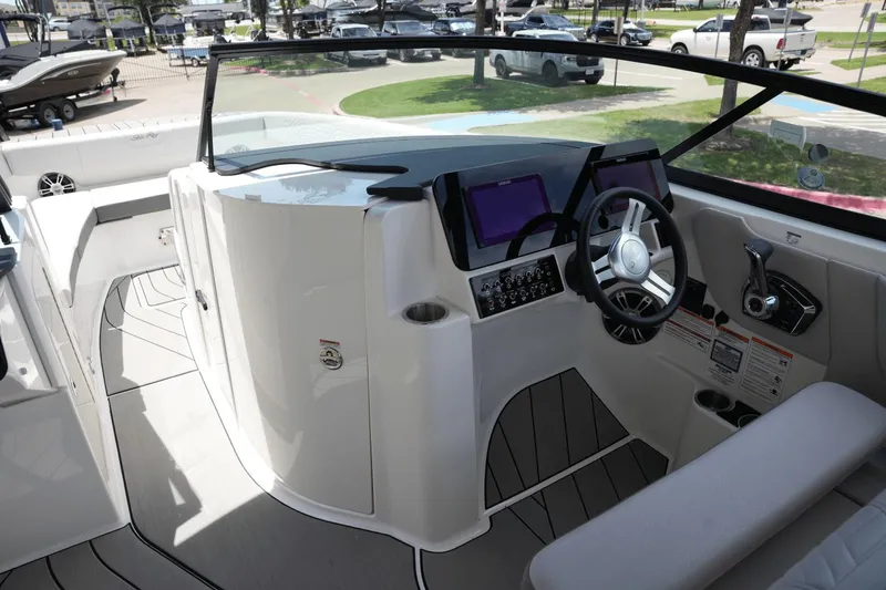 Slide: The Image of Sea Ray SDX 270 Surf 2025 - 12