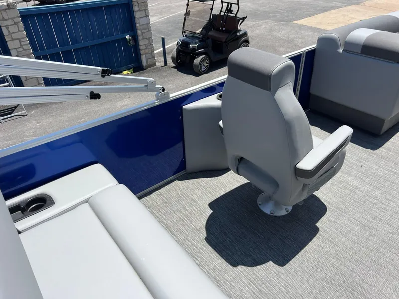 Slide: The Image of Bennington 22S 2024 - 12