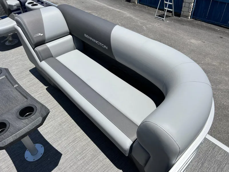 Slide: The Image of Bennington 22S 2024 - 8