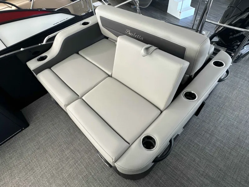 Slide: The Image of Barletta Cabrio 24UE 2025 - 11