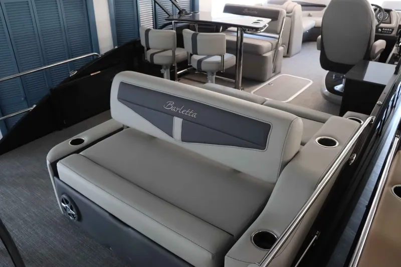 Slide: The Image of Barletta Cabrio 24UE 2025 - 9