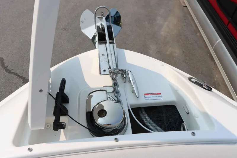 Slide: The Image of 2024 Sea Ray 280SLX boat anchor and winch system close-up. - 32