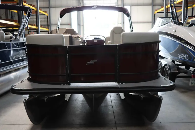 Slide: The Image of Starcraft EXS 1 2025 - 11