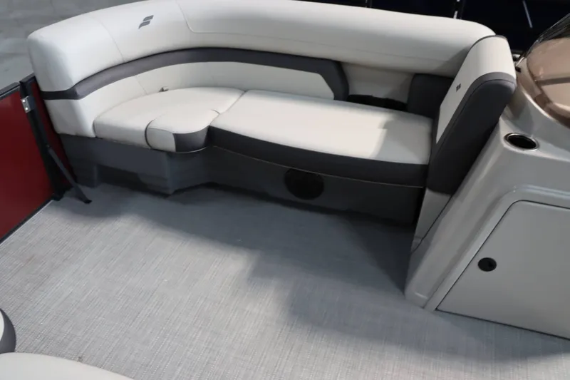 Slide: The Image of Starcraft EXS 1 2025 - 24