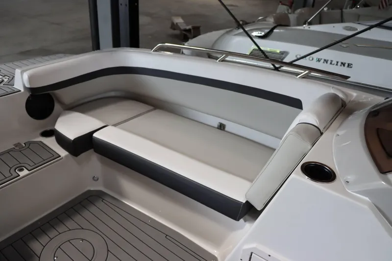 Slide: The Image of Starcraft SVX 211 OB 2025 - 17