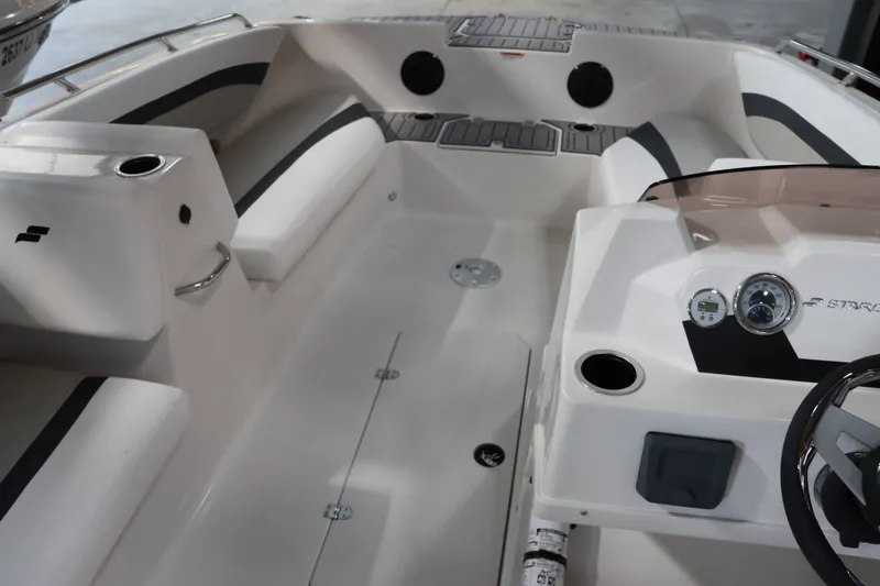 Slide: The Image of Starcraft SVX 171 OB 2025 - 20