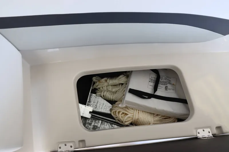 Slide: The Image of Starcraft SVX 171 OB 2025 - 32