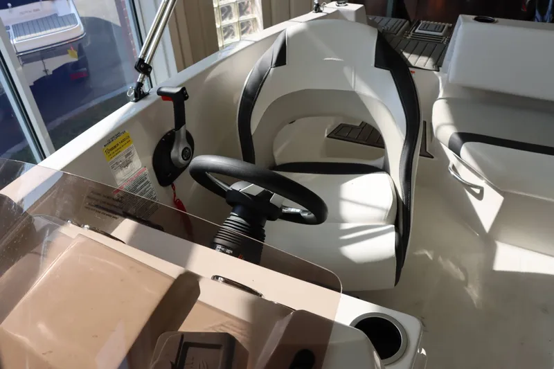 Slide: The Image of Starcraft SVX 171 OB 2025 - 34