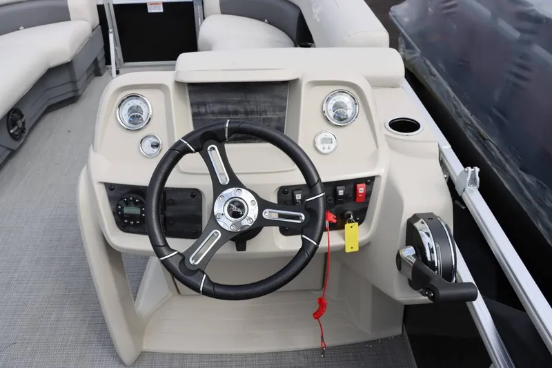 Slide: The Image of SunChaser VISTA 20CRB 2024 - 11