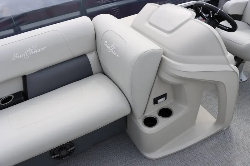 Slide: The Image of SunChaser VISTA 20CRB 2024 - 17