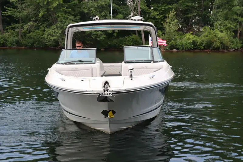 Slide: The Image of Sea Ray 350 SLX 2024 - 3