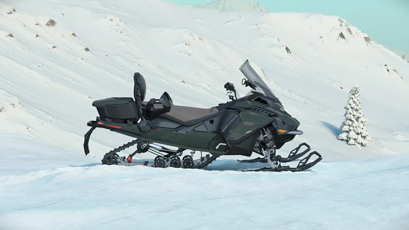 Slide: The Image of Sea-Doo GRAND TOURING LE LUXURY 900 ACE 2024 - 8