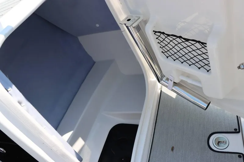 Slide: The Image of Yamaha SX250 2024 - 18