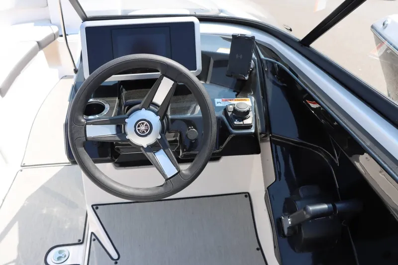 Slide: The Image of Yamaha SX250 2024 - 20