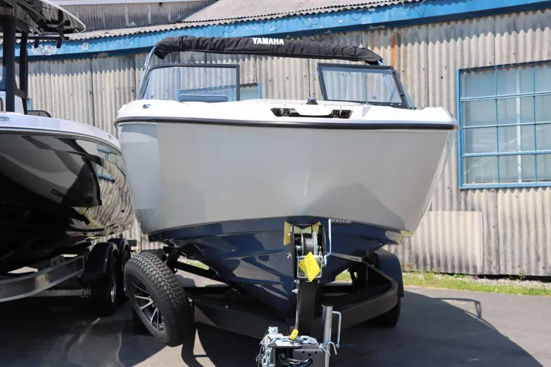 Slide: The Image of Yamaha SX250 2024 - 4