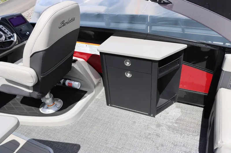 Slide: The Image of Barletta LUSSO 25UEA 2024 - 19