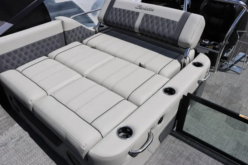 Slide: The Image of Barletta LUSSO 25UEA 2024 - 20