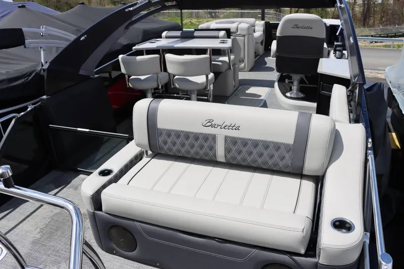 Slide: The Image of Barletta LUSSO 25UEA 2024 - 23