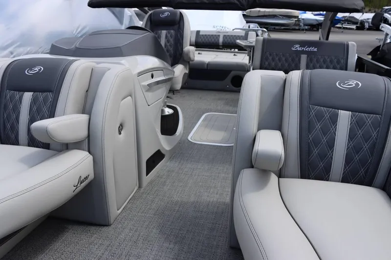 Slide: The Image of Barletta LUSSO 25UEA 2024 - 9