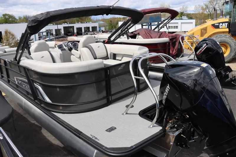 Slide: The Image of Starcraft EXS 5 2024 - 15