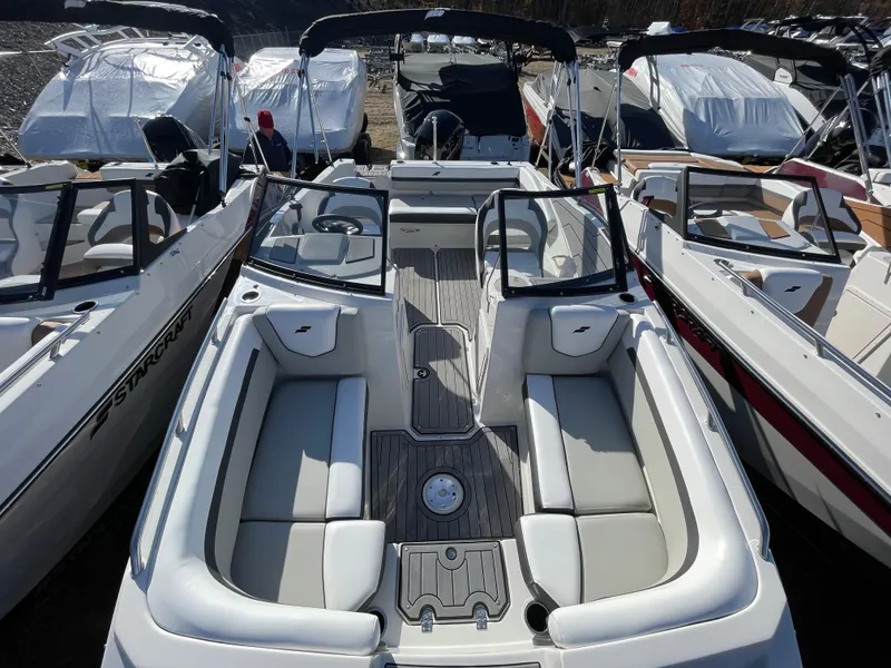 Slide: The Image of Starcraft SVX 190 OB 2024 - 17